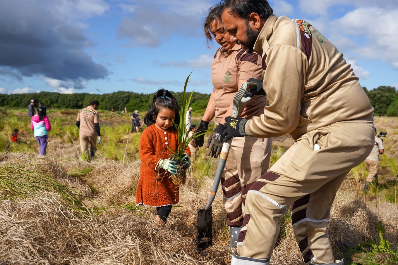 Community tree planting events are a wonderful way to restore our natural environment and also spend time in some of the region’s beautiful parks and reserves.