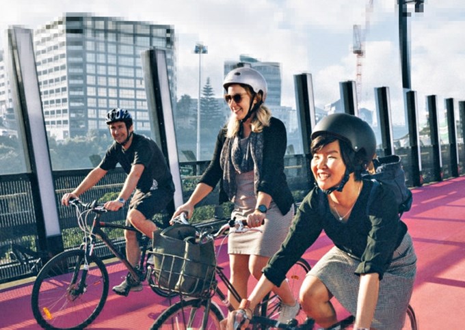 More Aucklanders cycling