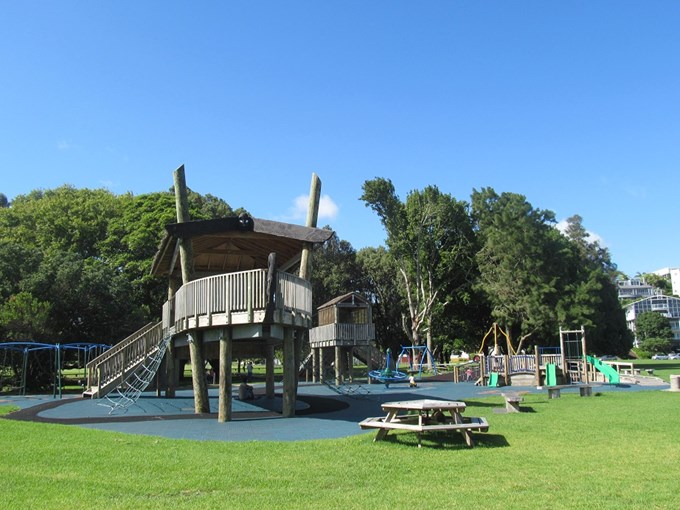 Okahu Bay playground review