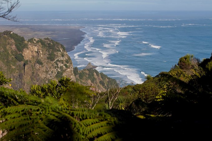 Explore Whatipu Scientific Reserve and Te Ana Ru Cave