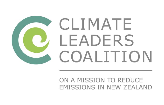 Leaders commit to tackling climate change (1)