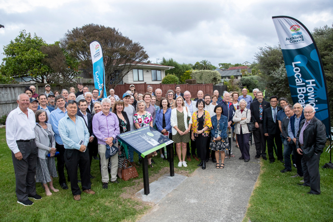 Dick Quax Memorial Unveiling Small