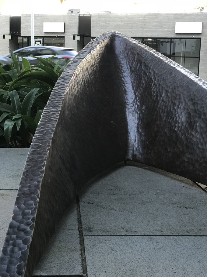 Tauranga Waka sculptures 04