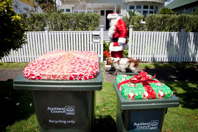 Recycle Right this Christmas1