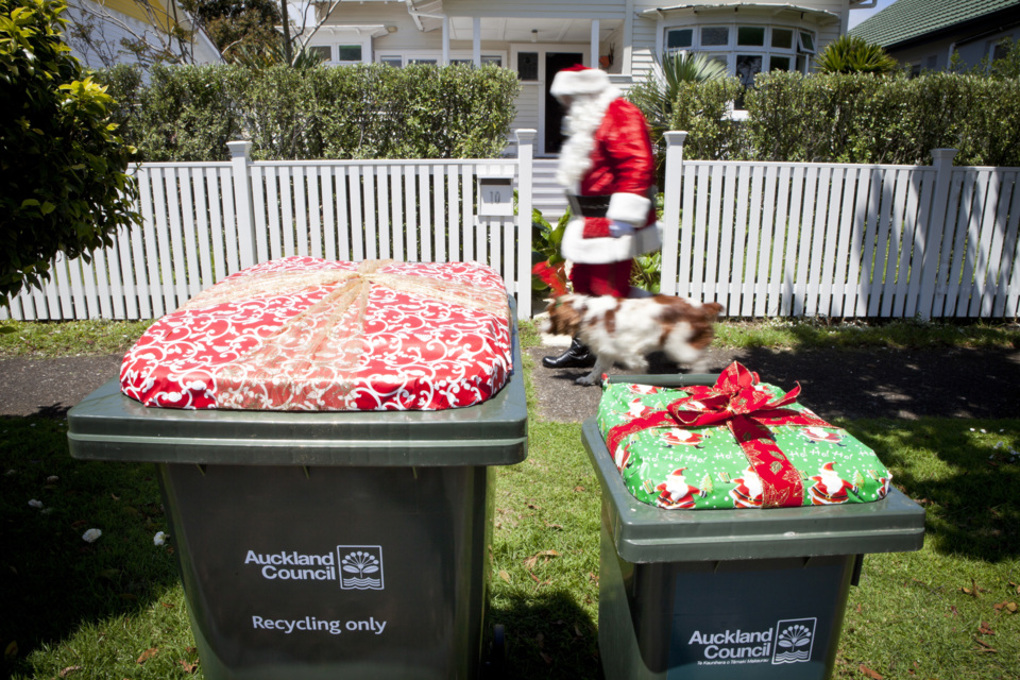 Recycle Right this Christmas1