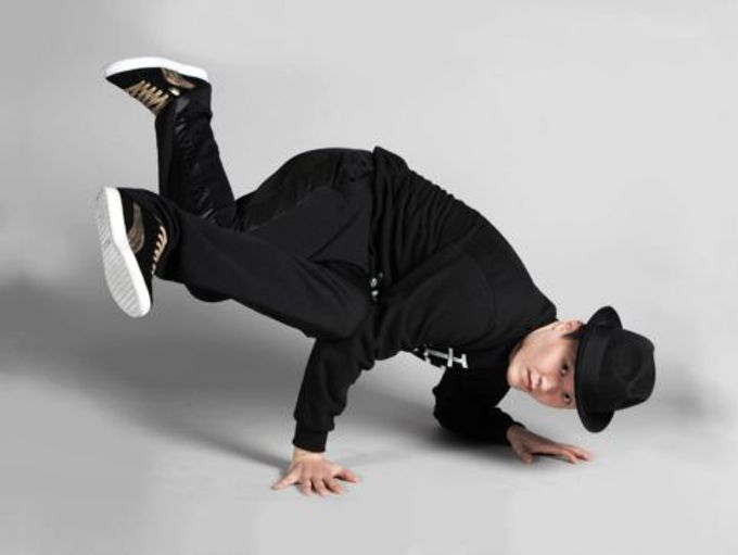 K Pop Breakdance Workshop With Ducky