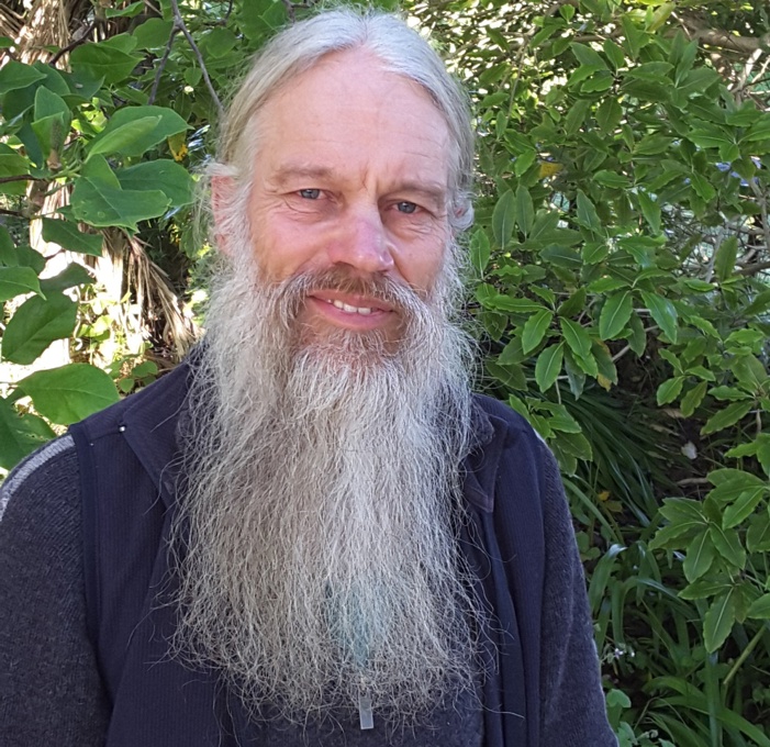 Hunua recycling pioneers pave the way for service