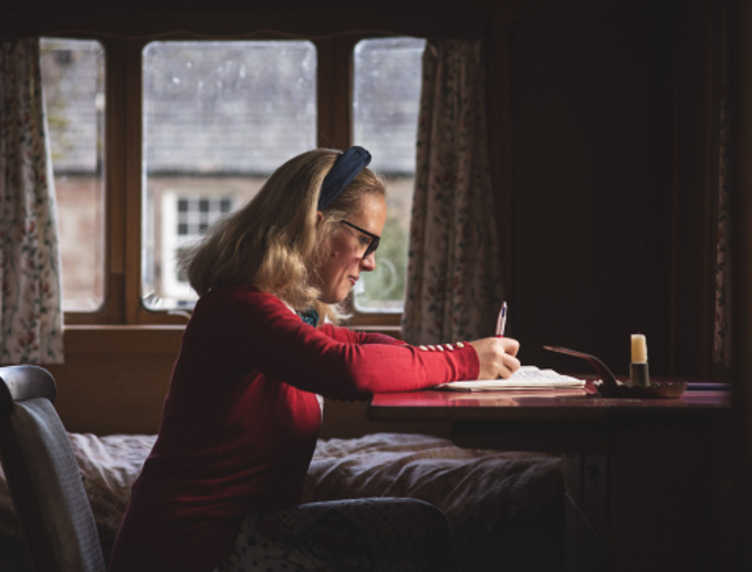 Molly Arbuthnott_wearabm4.png