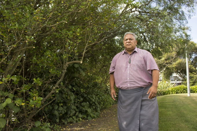 Cr Alf Filipaina and tree