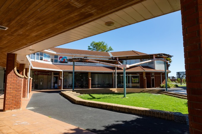 Deconstructed Building