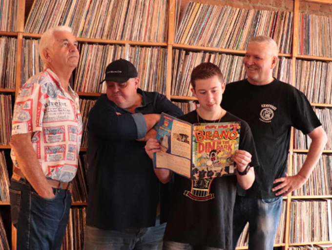 The Dirty Tones Large Template