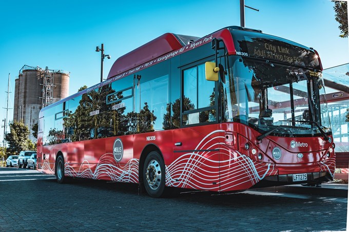 Waiheke bus network gets electrified (1)
