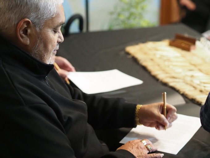 Wāitakere Signing Agreement Image 1