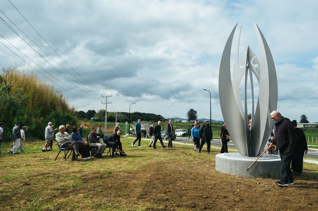 Ngaati Te Ata kaumatua Riki Minhinnick leads the blessing of the site.