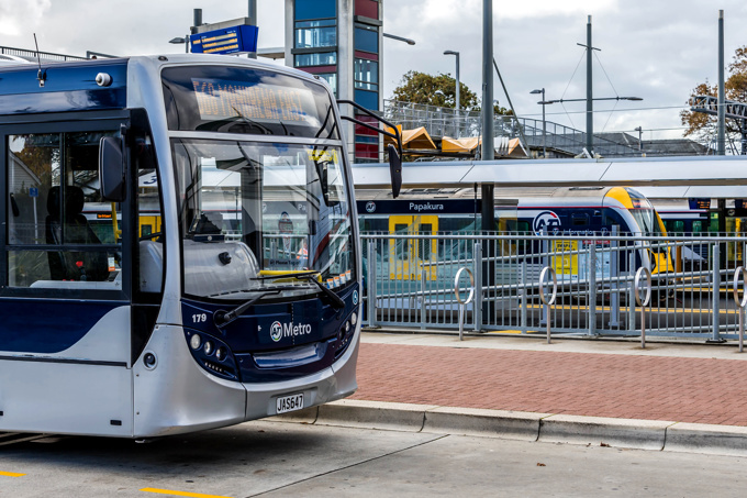 Papakura Station bus and train
