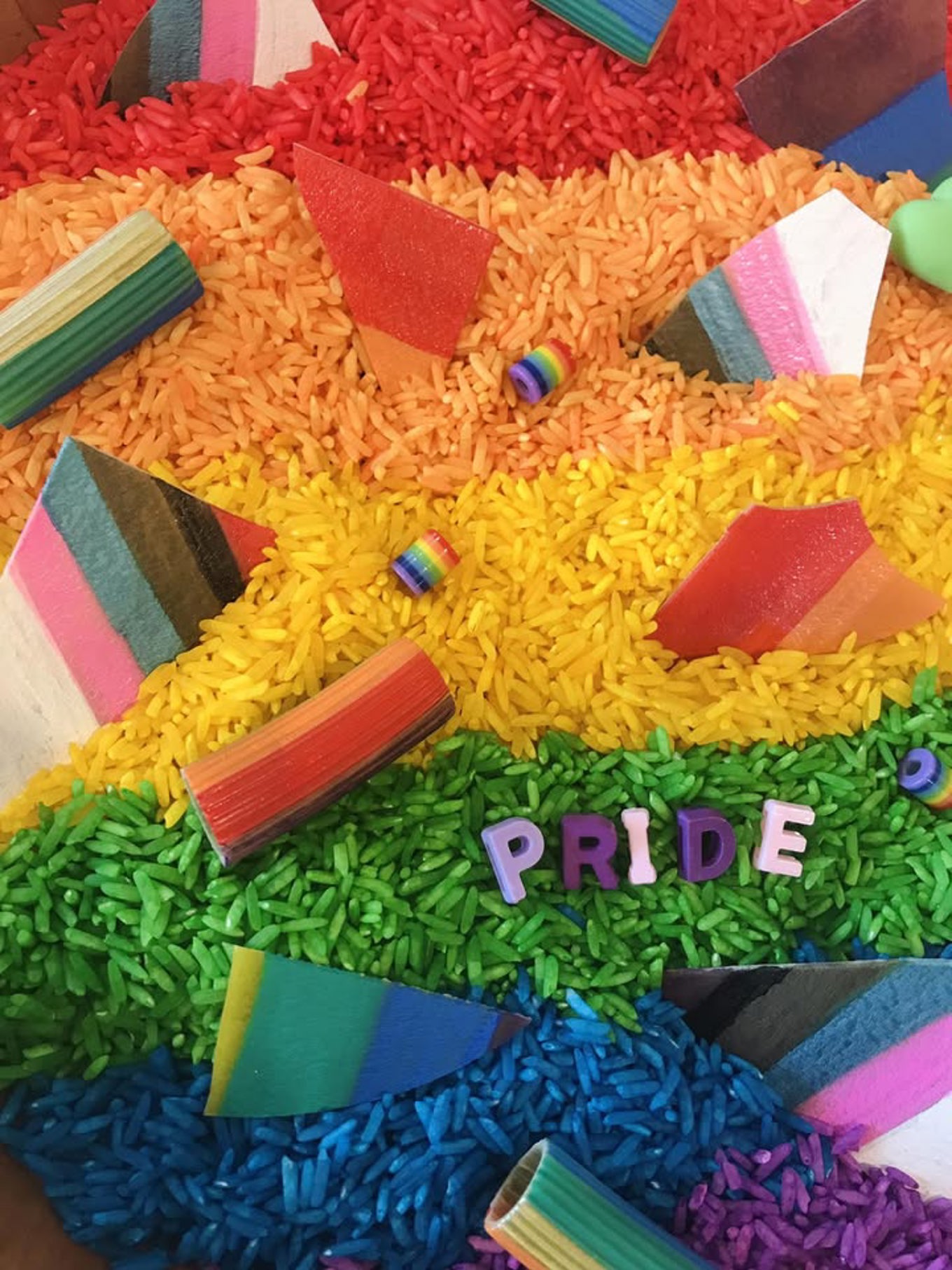 Rainbow MessFest! with Messy Rainbows - OurAuckland