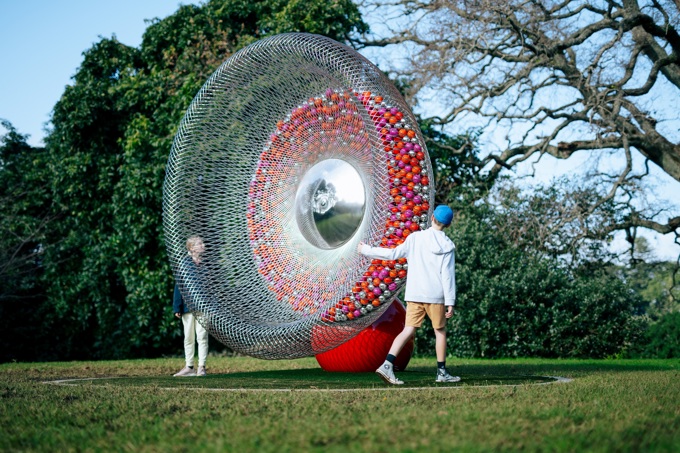 1001 Spheres. Credit David St George