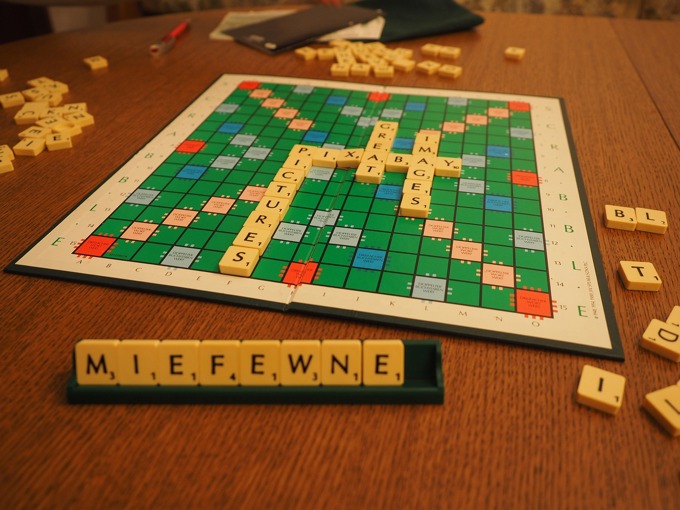 scrabble-2876136_1280_0vw1rhuy.jpg