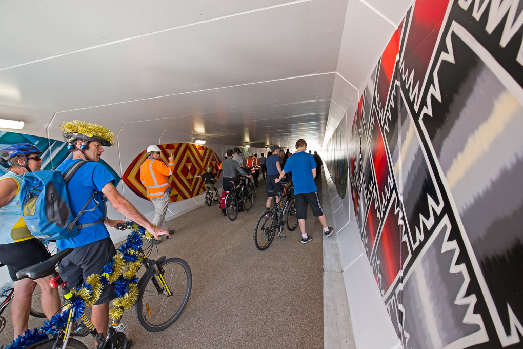 Cycleway murals celebrate natural heritage1