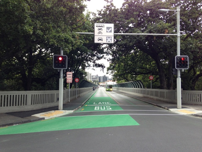 Grafton Bridge taxi trial to end