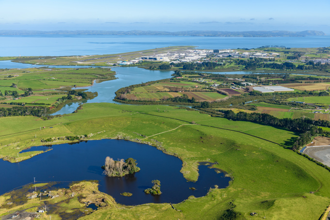 Crater Hill and Pukaki Peninsula.jpg