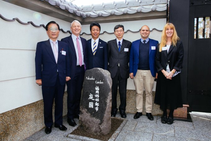 Oasis in Central Auckland blooms again (1)