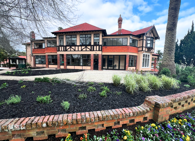 Ebd935cd E7d3 47Ba 814B E74d09b24112