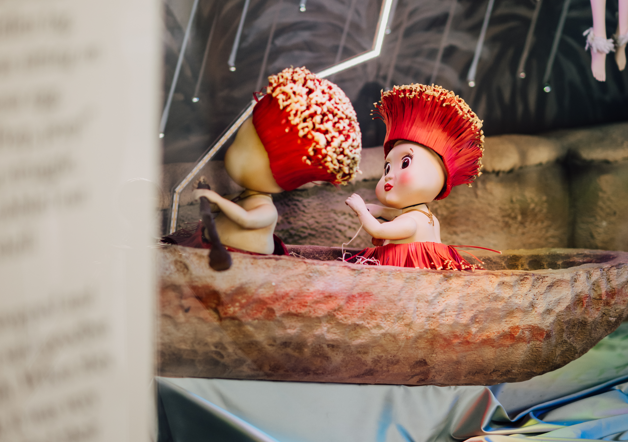 Pōhutukawa kid figurines.