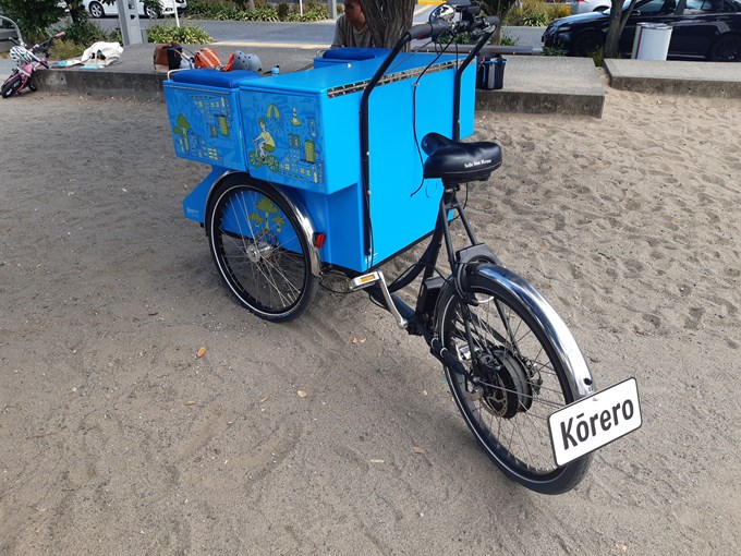 Korero Bike bringing libraries into the community