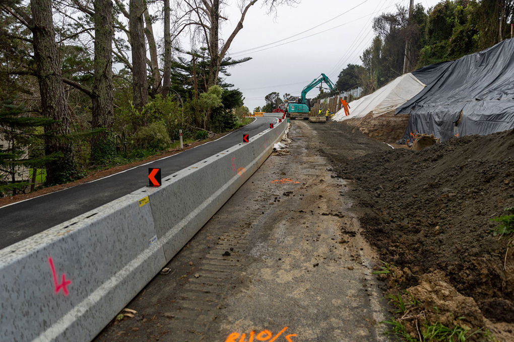 Duck Creek Road slip repairs