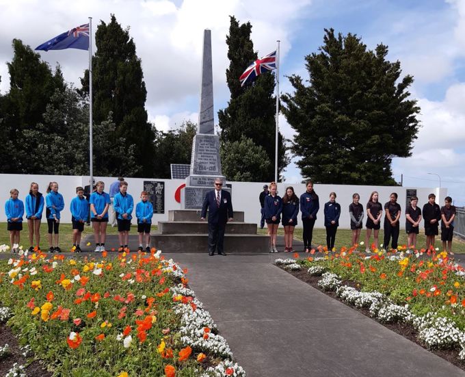 Armistice Day marked by Manurewa community (2)