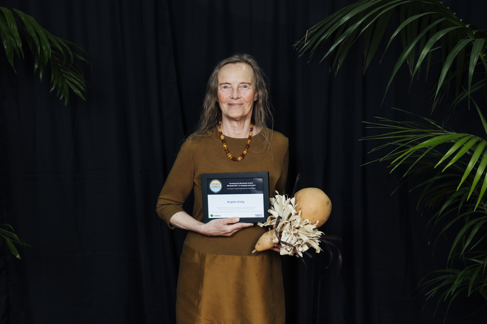 Brigitte Sistig of Repair Cafe Aotearoa NZ, winner of the Growing the Movement - Whakakanohi i te kaupapa para kore award.