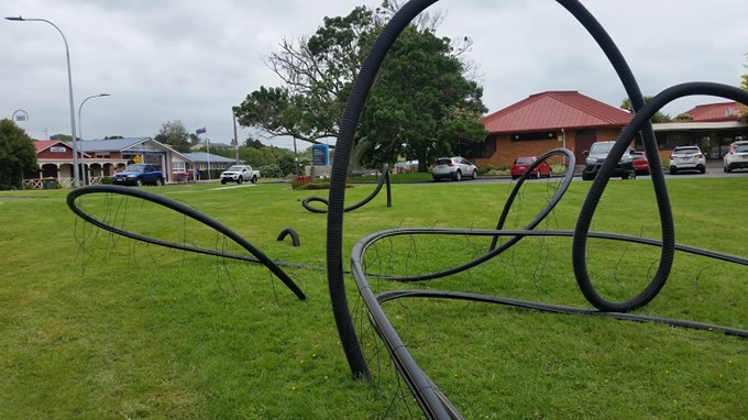 Waiuku art installation removed due to vandalism
