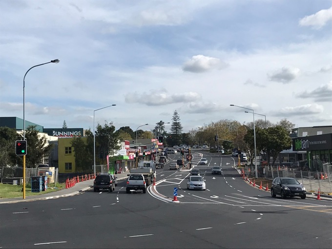 Great North Road, New Lynn