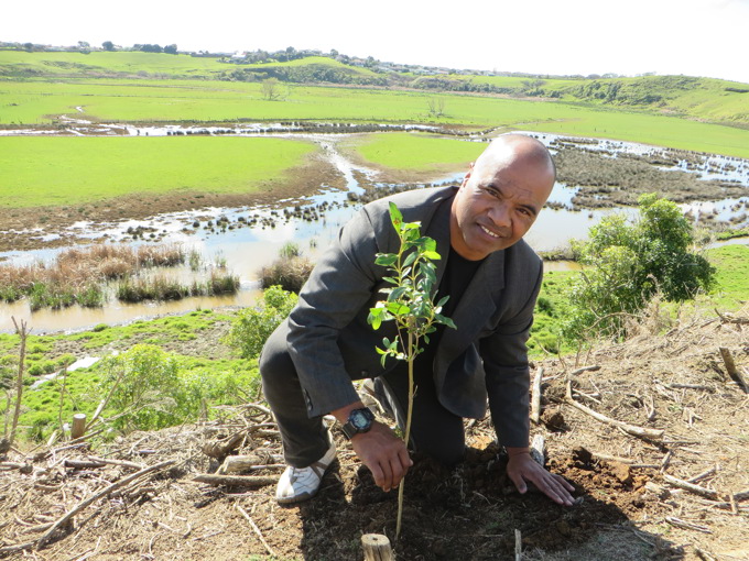 Stablising Pukaki Crater1