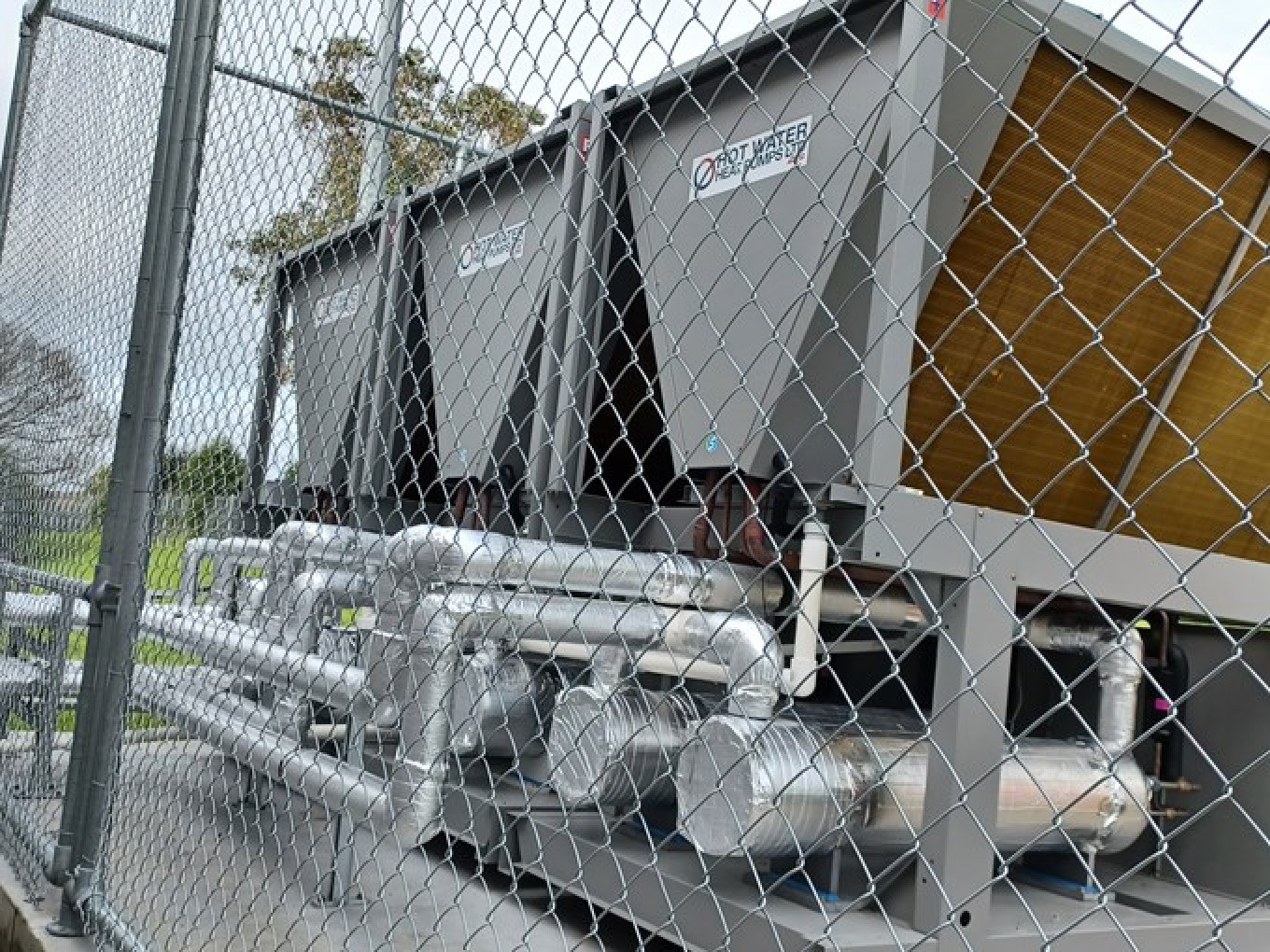 New electric heat pumps installed at Moana Nui-a-kiwa Leisure Centre.