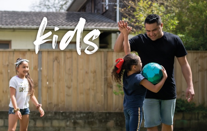 22 PRO 0265 COVID 19 At Home OA Tiles 1360X860 Kids 6