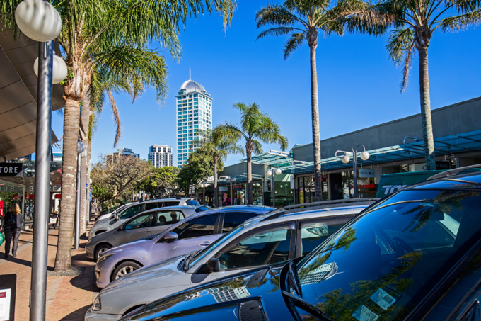 Takapuna Paid Parking Zone about to start