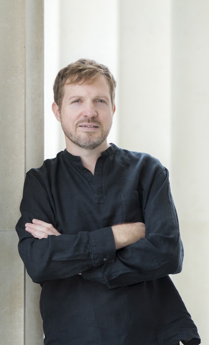 Stephen De Pledge - Landscape Cropped_ac1gfcda.jpg