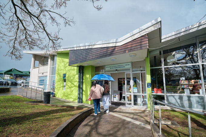 Blockhouse Bay Library (2)