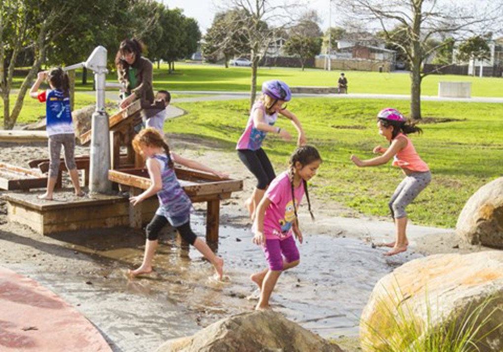 Playgrounds (4)