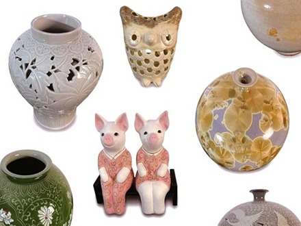 34 Korean Ceramic Art Works Display