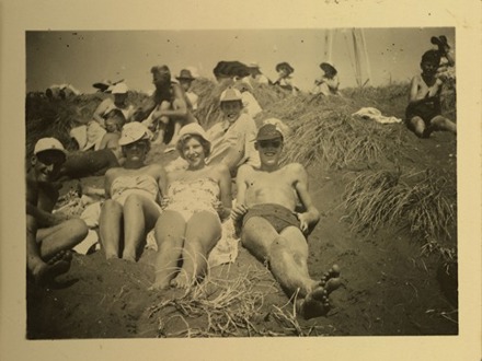 Sub 56 Sun Sand And Swimsuits