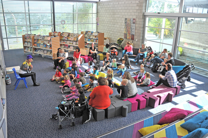 10 tips for raising rock-star readers