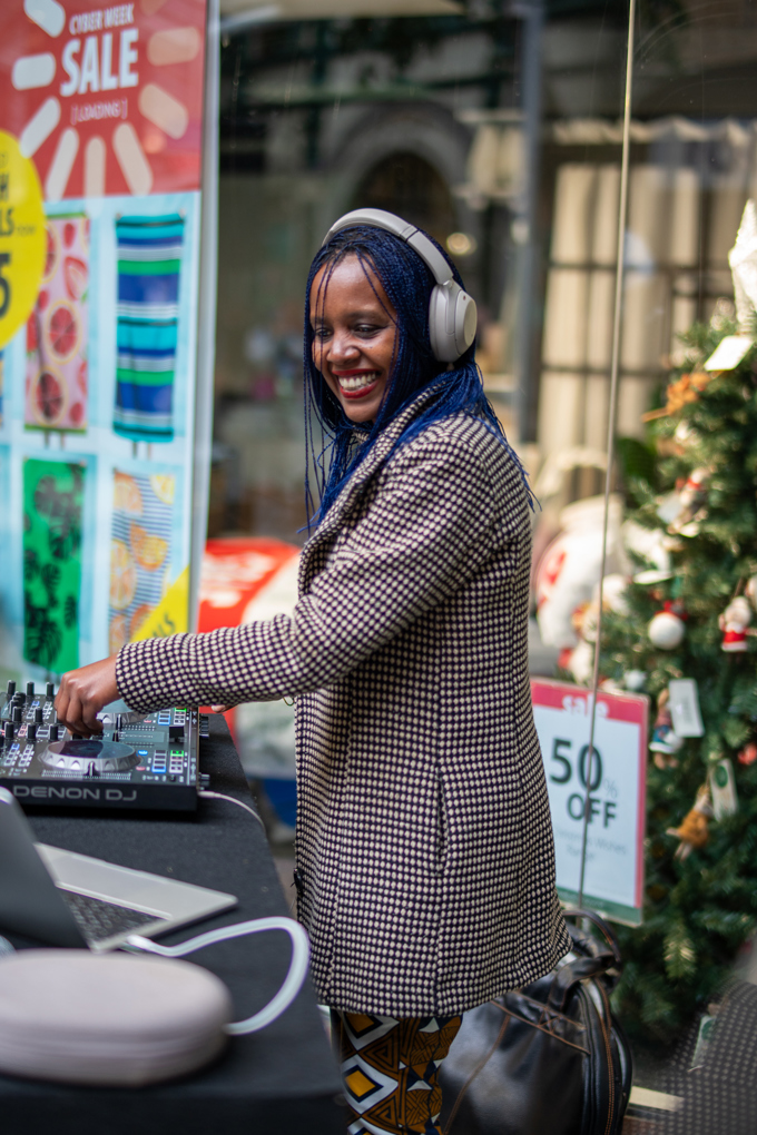 3 Midtown Markets Nov 30Th 2023 147 Nik Brinkman