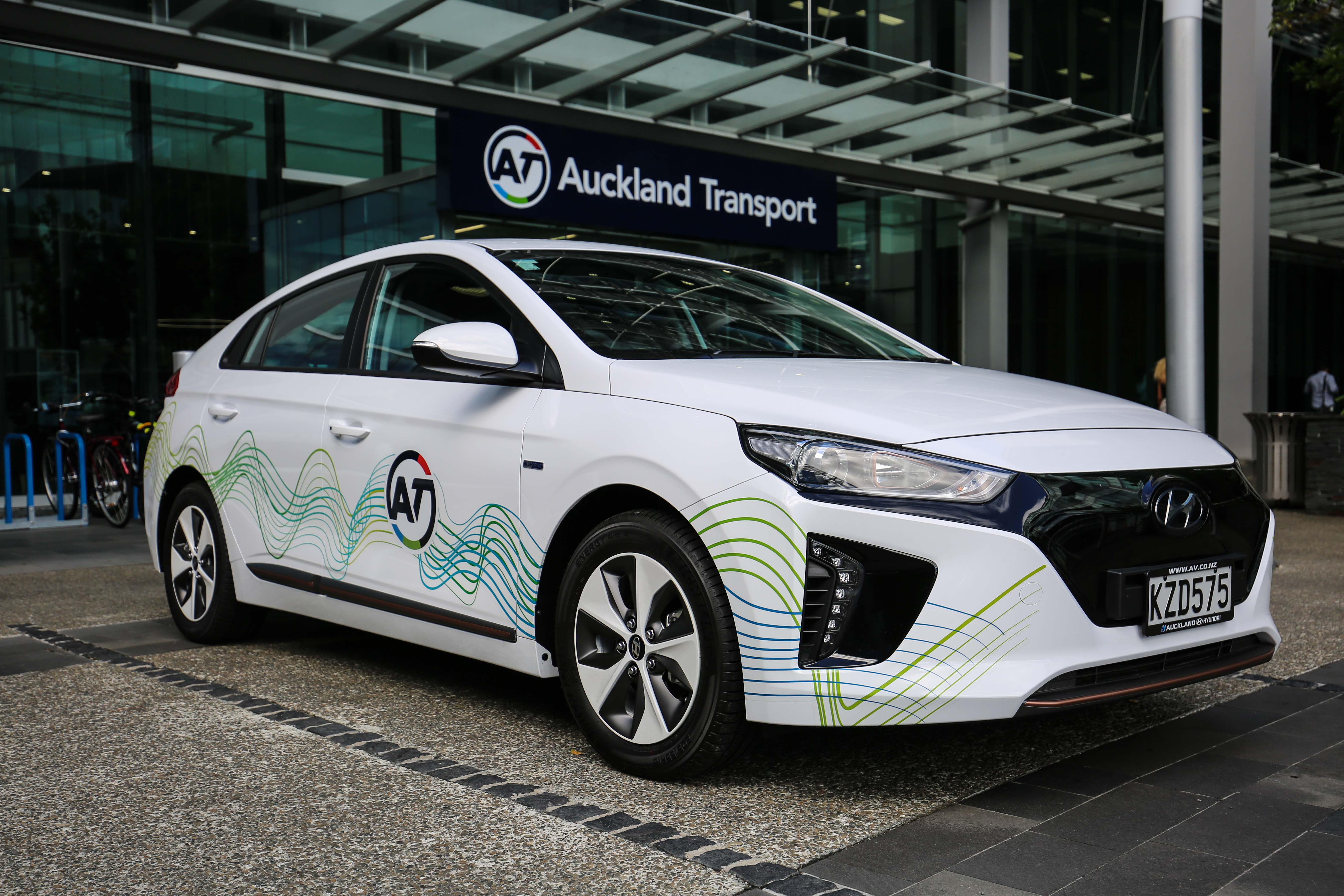 AT adds 20 electric vehicles to its fleet OurAuckland