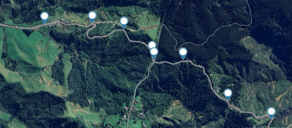 Ahuroa Road slips