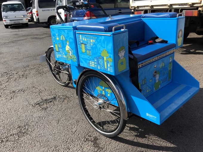 Korero Bike bringing libraries into the community (1)