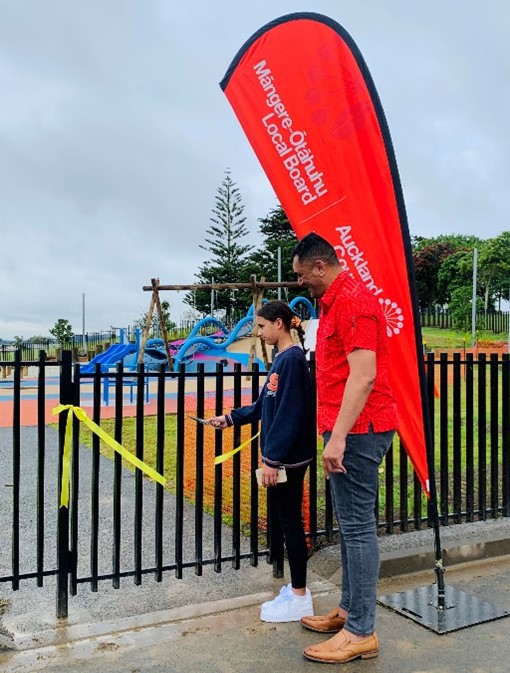 Anja Teaukura and Māngere-Ōtāhuhu Local Board Chair, Tauanu'u Nick Bakulich opening Māngere Centre Park playground last year.