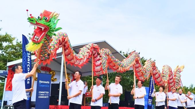 Dragon Dance_c4mkdtuf.jpg